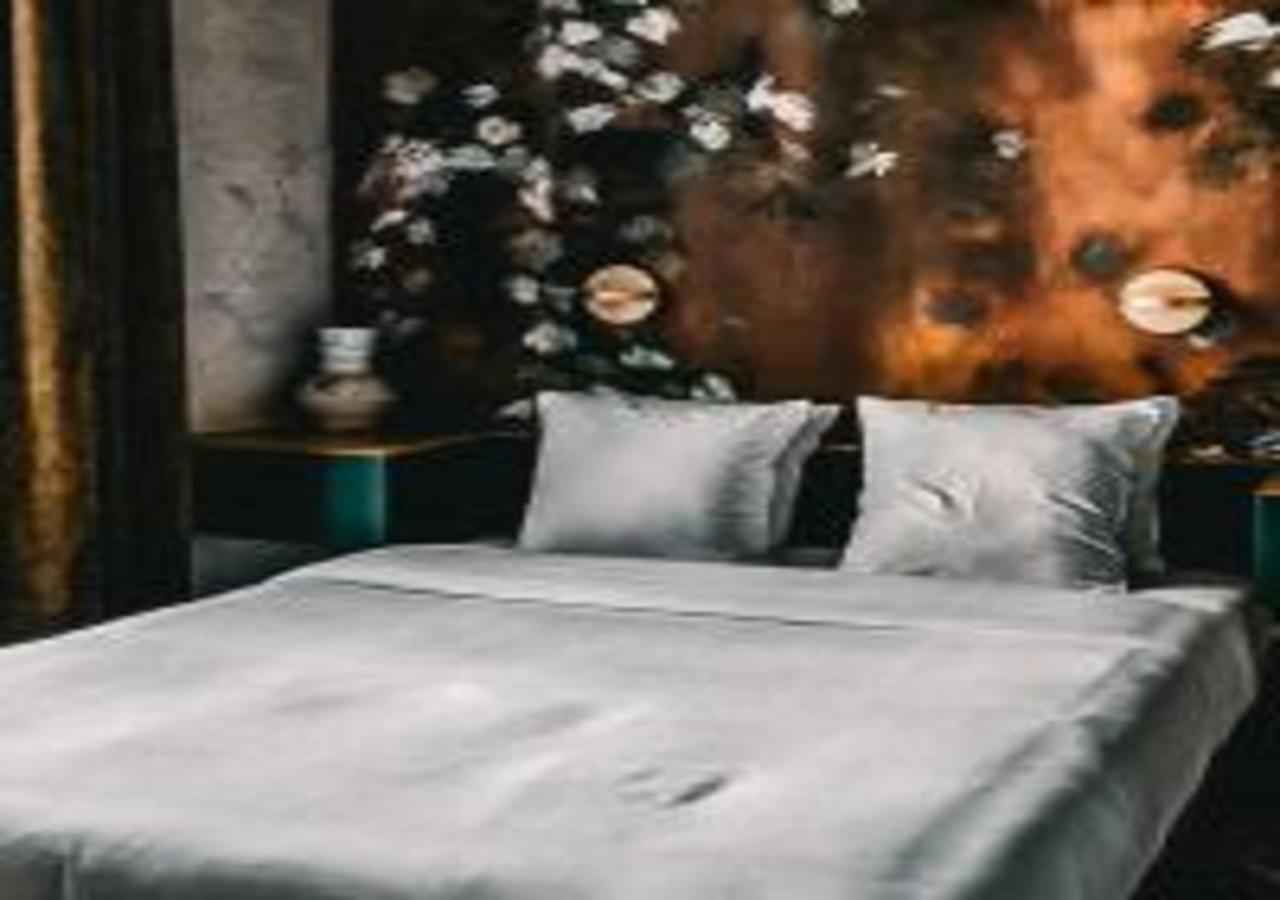 Nonam Boutique Hotel Gent Экстерьер фото